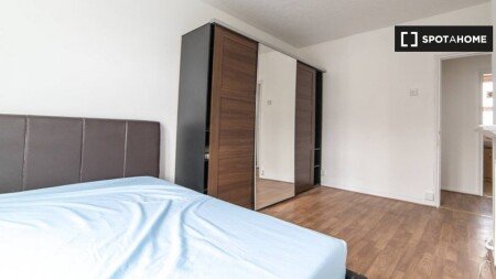 Chambre 6 voyageurs, avec climatisation