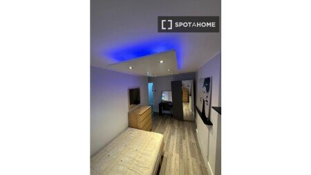 Chambre 10 voyageurs, avec climatisation