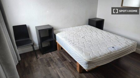 Chambre 8 voyageurs, avec climatisation