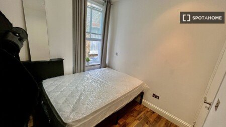 Chambre 8 voyageurs, avec climatisation