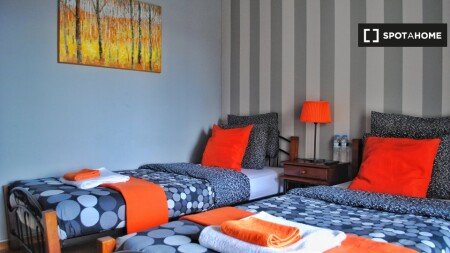 Chambre 16 voyageurs, avec climatisation