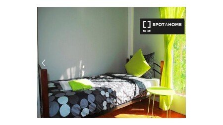 Chambre 16 voyageurs, avec climatisation