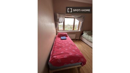 Chambre 8 voyageurs, avec wifi