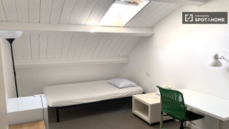 Chambre 8 voyageurs, avec wifi