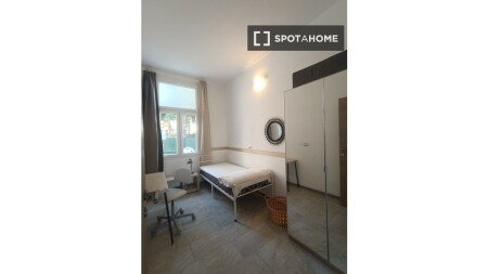 Chambre 8 voyageurs, avec climatisation