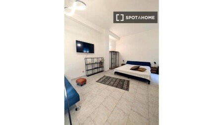 Apartment with air conditioning