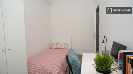 Habitación 10 huéspedes, con aire acondicionado