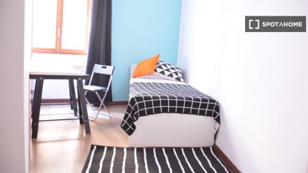 Chambre 12 voyageurs, avec climatisation