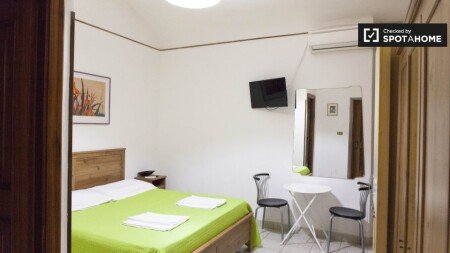 Room 8 guests, with air conditioning