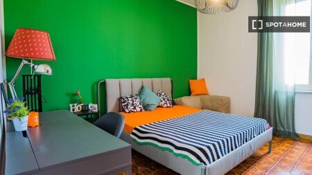 Habitación 14 huéspedes, con aire acondicionado