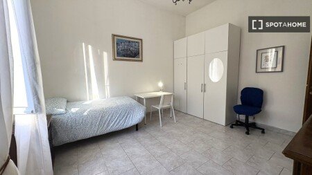 Habitación 6 huéspedes, con aire acondicionado