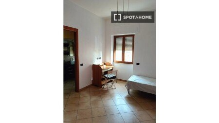 Chambre 6 voyageurs, avec climatisation