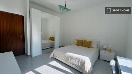 Habitación 8 huéspedes, con aire acondicionado
