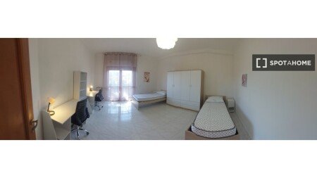 Chambre 4 voyageurs, avec climatisation