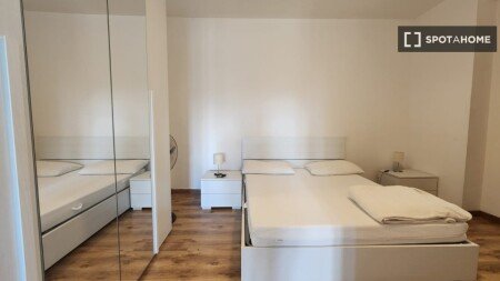 Chambre 12 voyageurs, avec wifi