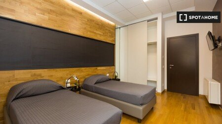 Chambre 4 voyageurs, avec climatisation