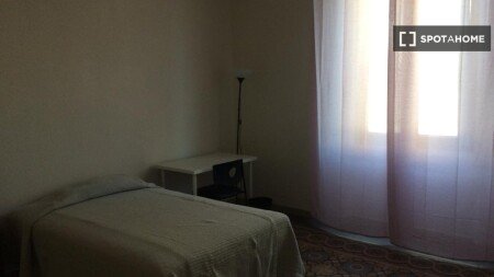 Habitación 12 huéspedes, con wifi