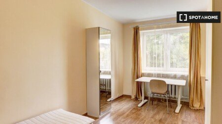 Room 8 guests, with wifi