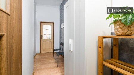 Room 6 guests, with air conditioning