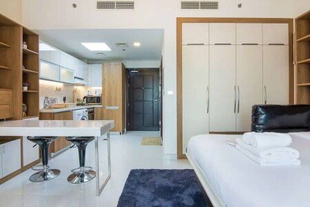 Apartment 2 guests, with pool