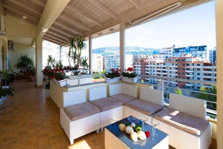 Wohnung 4 Schlafzimmer, mit Klimaanlage