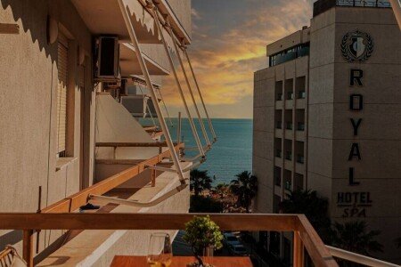 Wohnung 2 Schlafzimmer, mit Klimaanlage