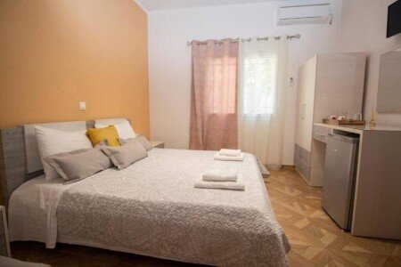 Apartment 1 bedroom, with garden