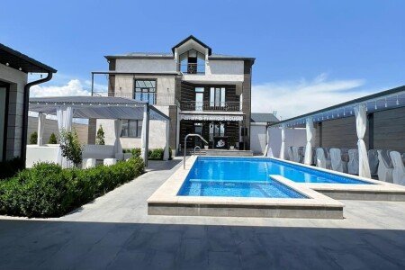 Casa 4 habitaciones, con jacuzzi