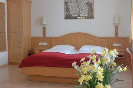 Bed and breakfast 1 bedroom, with breakfast