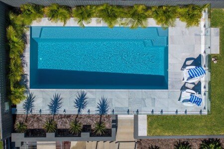 House 3 bedrooms, with pool