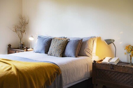 Bed and breakfast 1 bedroom, with air conditioning