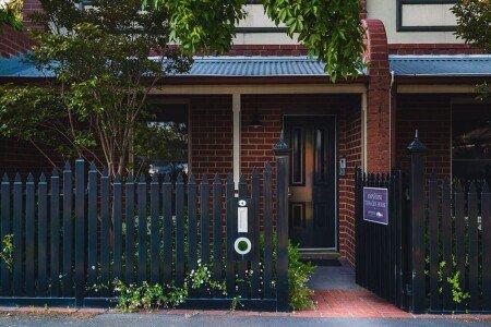 House 3 bedrooms, with pool