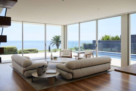 House 5 bedrooms, with pool