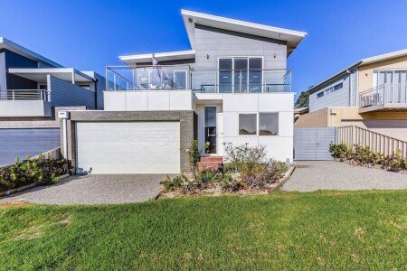 House 3 bedrooms, with garden