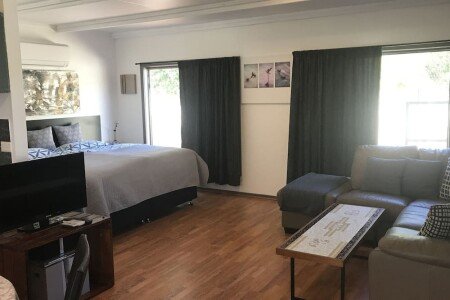 House 1 bedroom, with garden