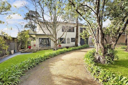 House 3 bedrooms, with garden