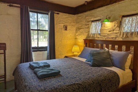 Bed and breakfast 2 bedrooms, with garden