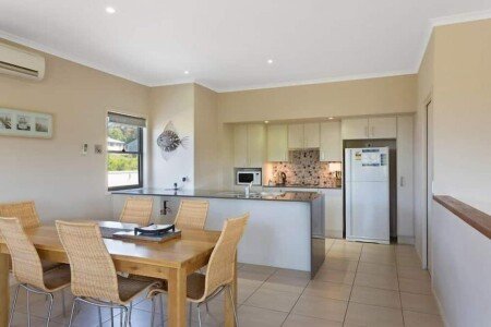 Apartment 3 bedrooms, with air conditioning