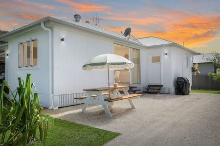 House 4 bedrooms, with garden