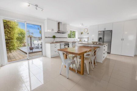 House 5 bedrooms, with garden