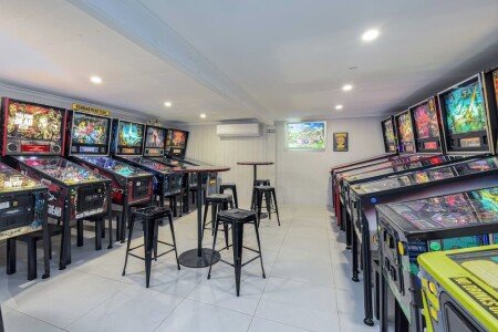 House 3 bedrooms, with pool