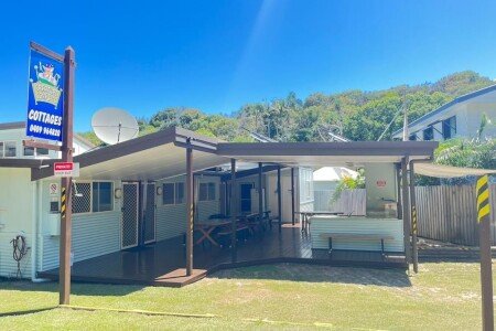 Auberge de jeunesse design, 3 chambres, avec parking