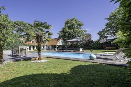 Maison authentique, 5 chambres, avec piscine