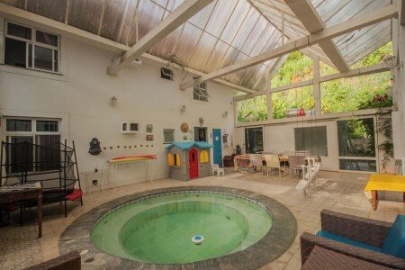 Chalé 1 quarto, com piscina