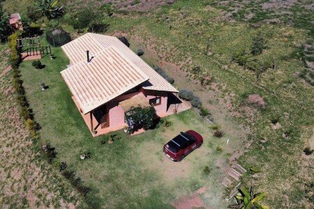 Casa 1 quarto, com jardim