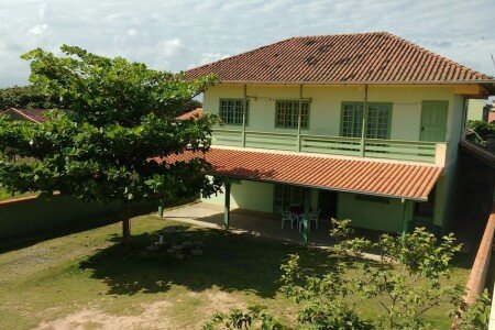 Casa 1 quarto, com ginásio