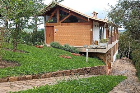 Casa 1 quarto, com jardim