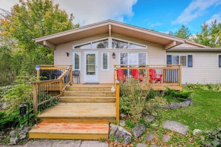 House 3 bedrooms, with air conditioning