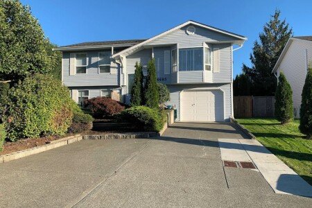 House 4 bedrooms, with jacuzzi