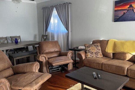 House 3 bedrooms, with air conditioning